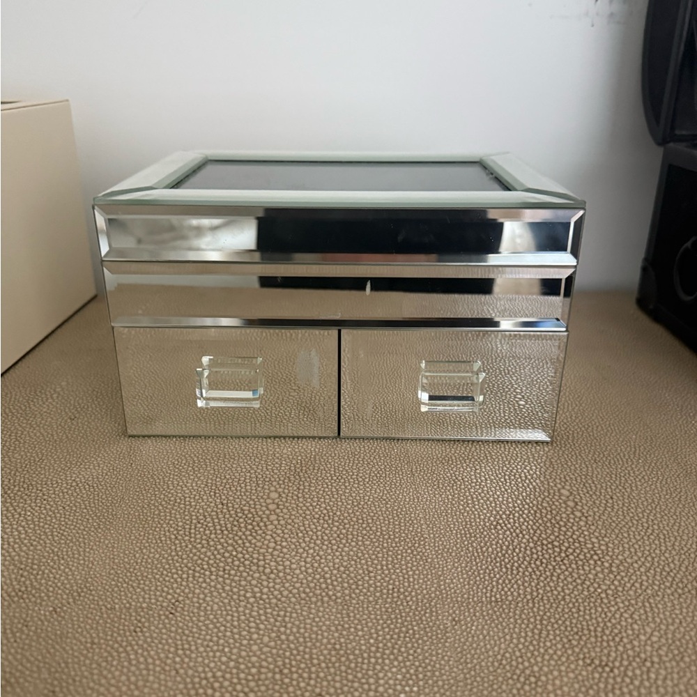 Silver Mirrored Jewelry Box